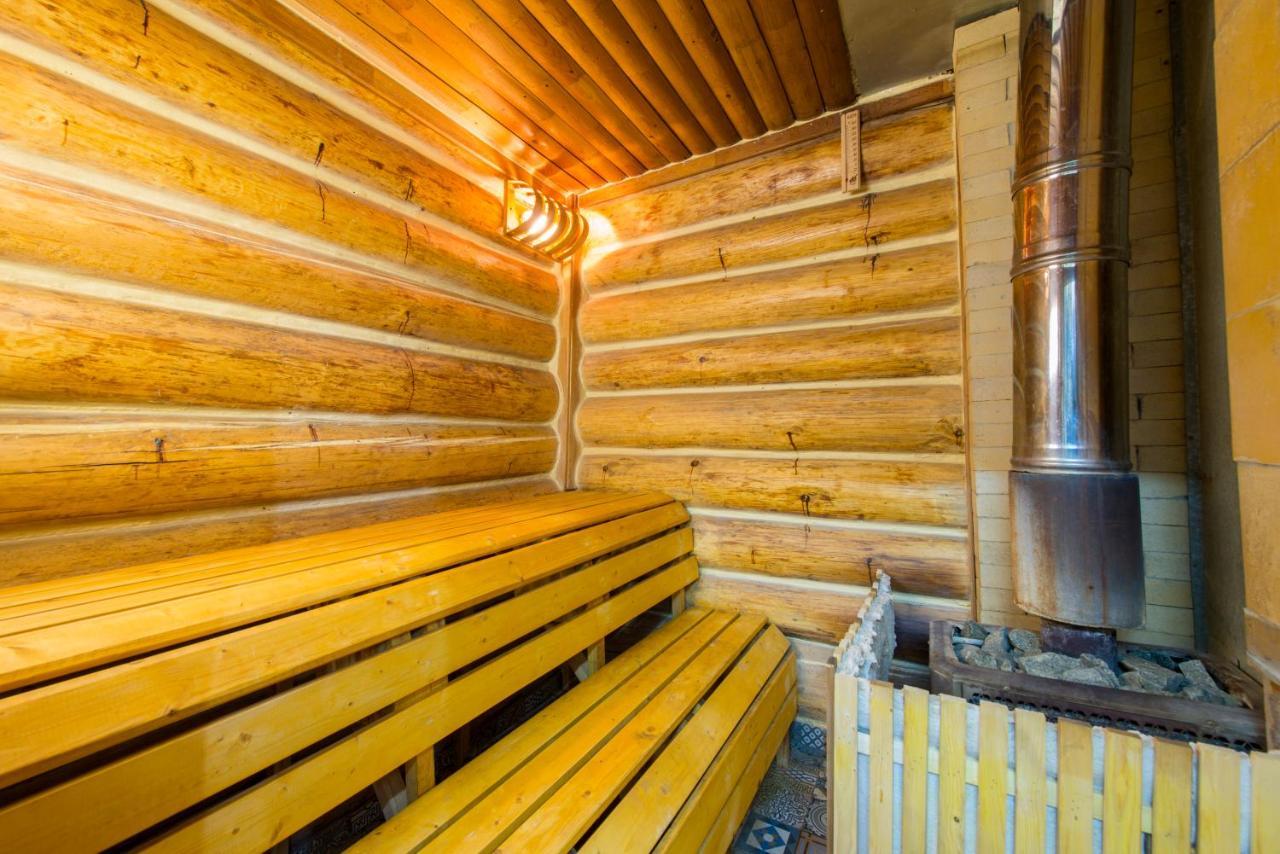 Inn Ozz Karagandy Dış mekan fotoğraf