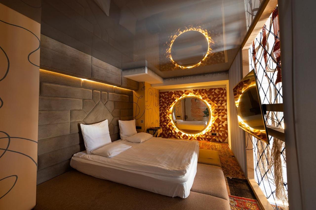 Inn Ozz Karagandy Dış mekan fotoğraf