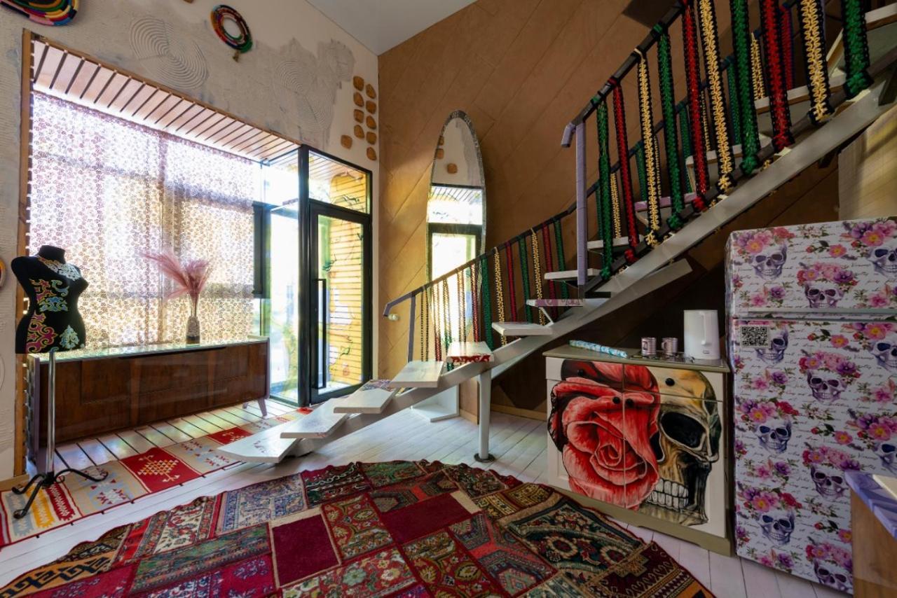 Inn Ozz Karagandy Dış mekan fotoğraf