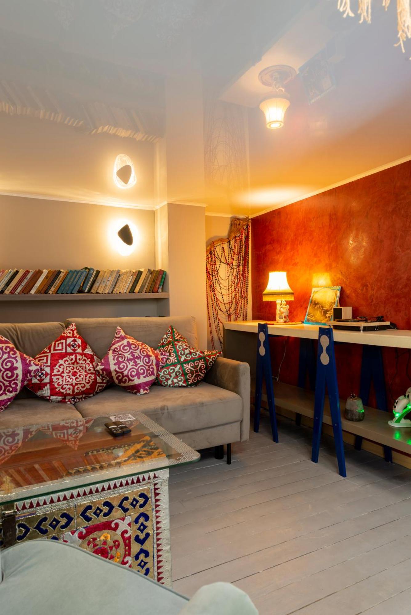 Inn Ozz Karagandy Dış mekan fotoğraf