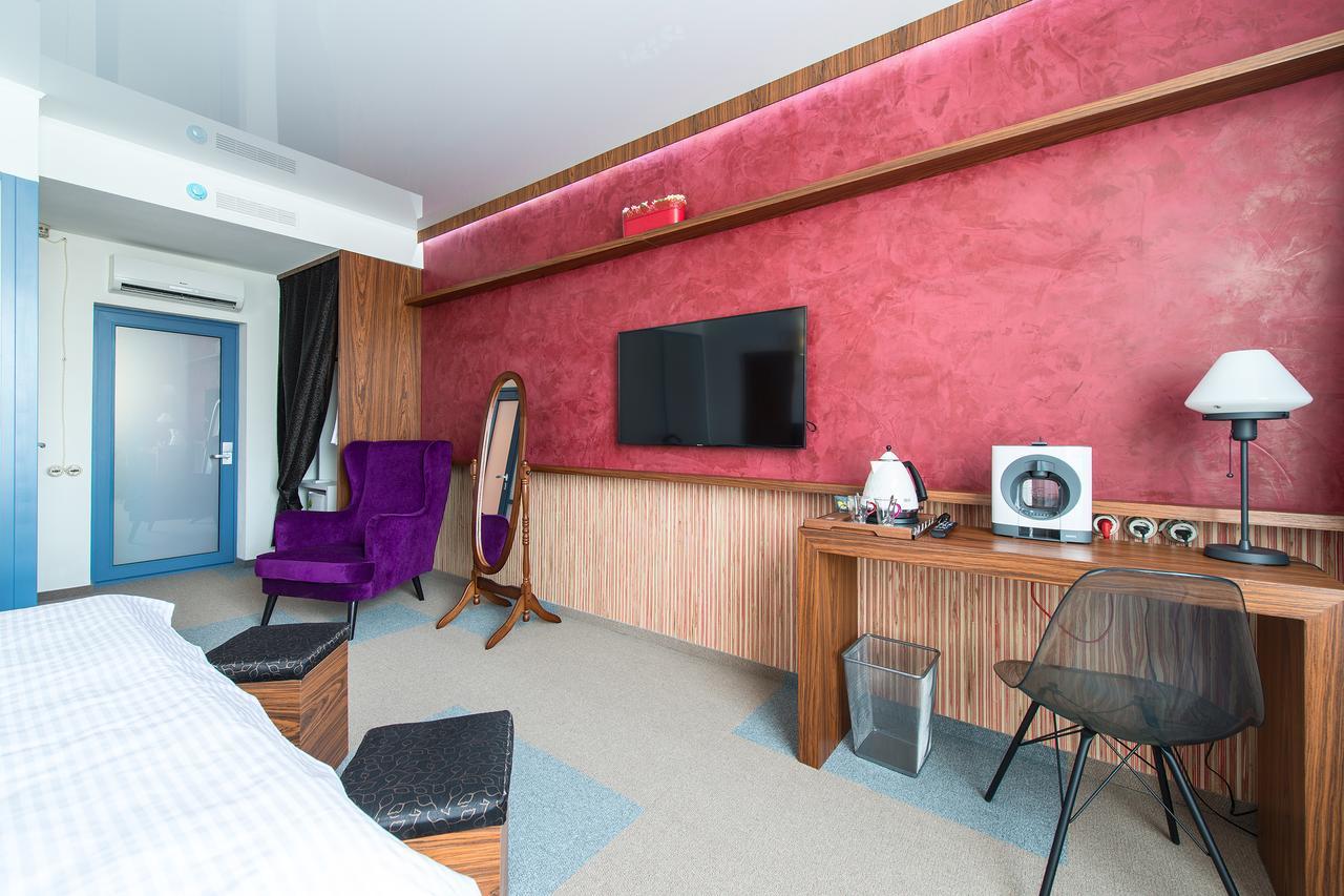 Inn Ozz Karagandy Dış mekan fotoğraf