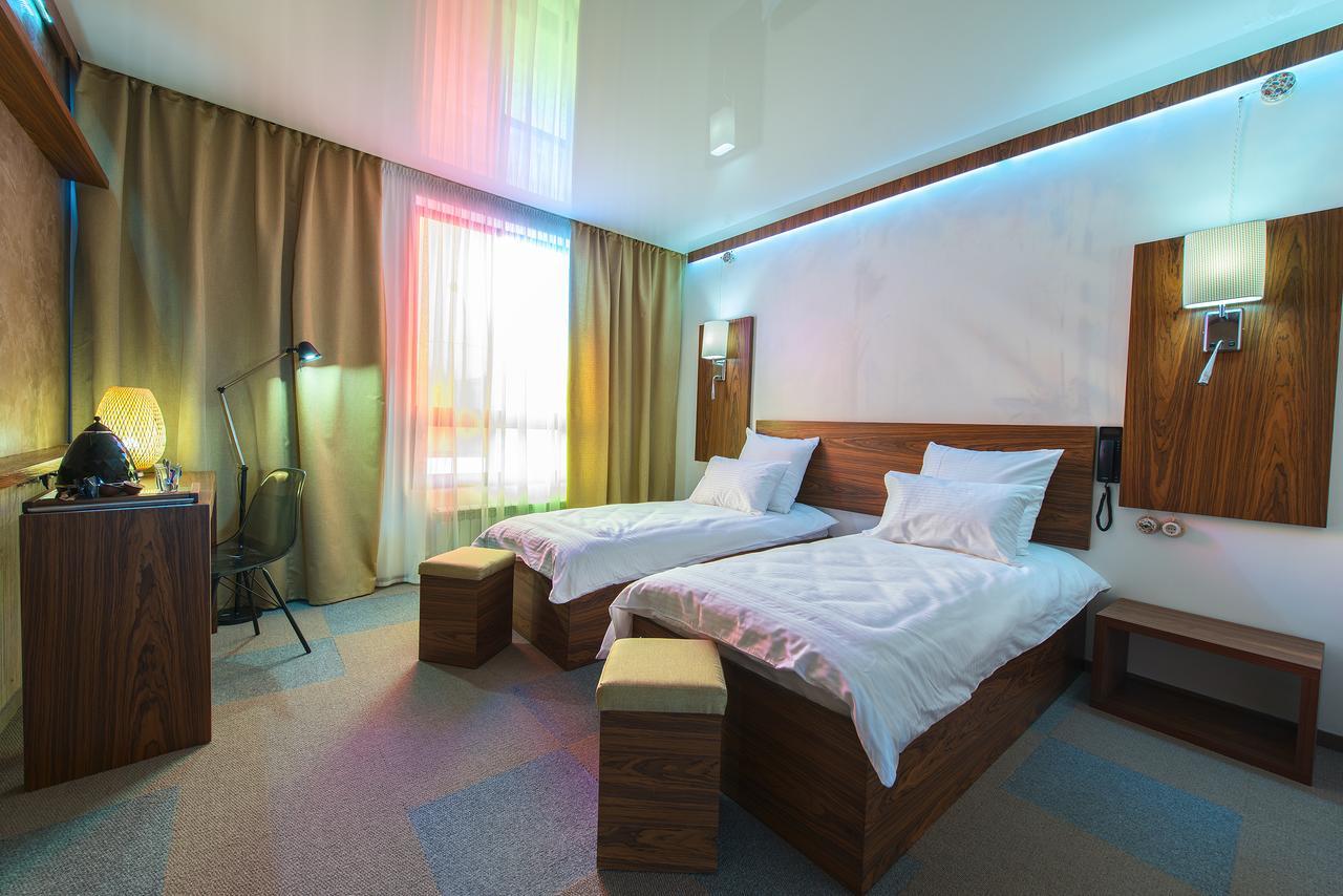 Inn Ozz Karagandy Dış mekan fotoğraf