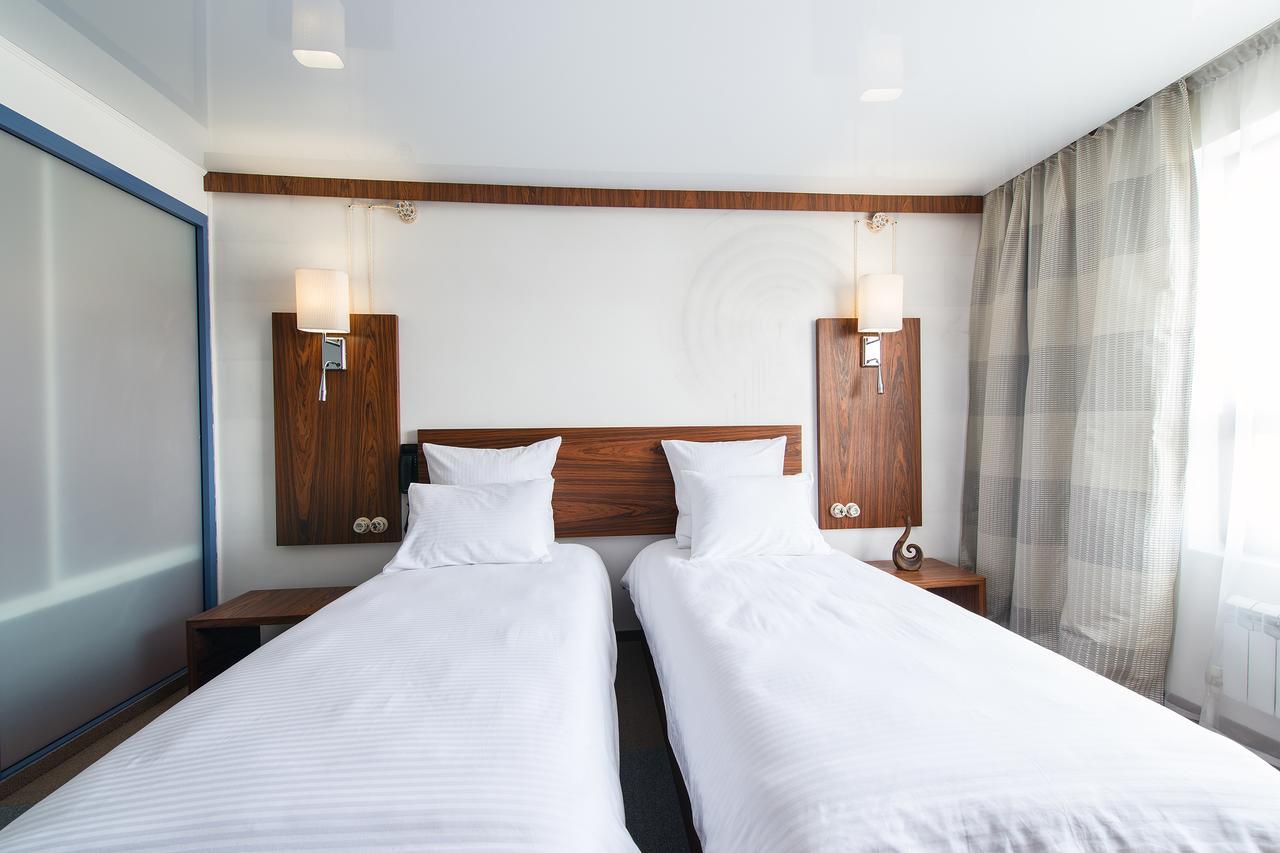 Inn Ozz Karagandy Dış mekan fotoğraf